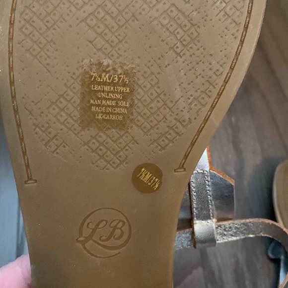 Lucky Brand Arrow Sandals - Picture 4 of 6